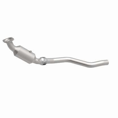 MagnaFlow Direct Fit Catalytic Converter 2005 Chrysler 300C 5.7L V8 / 2005 Dodge Magnum 5.7L V8