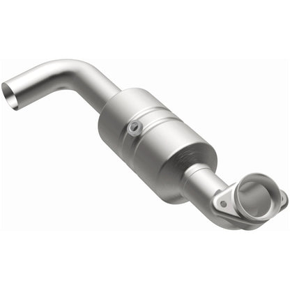MagnaFlow Direct Fit Catalytic Converter 2009-2010 f-150 V8 5.4 OEM Underbody