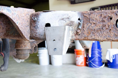RustBuster Rust Buster 09-18 Dodge Ram 1500 All Cab/Bed Config. Sway Bar Link Bracket - Left