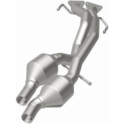 MagnaFlow Direct Fit Catalytic Converter 07-09 Audi Q7 3.6L Manifold