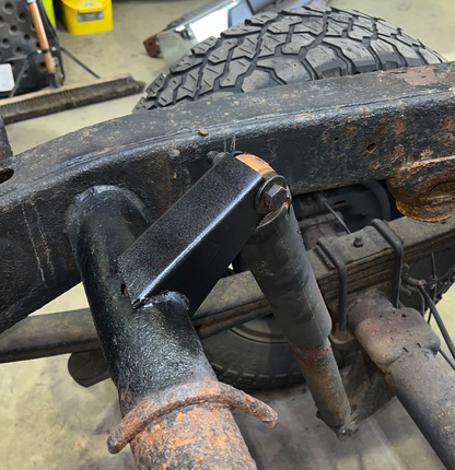 RustBuster Rust Buster 07-18 Chevy Silverado/GMC Sierra Rear Upper Shock Mount