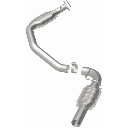 MagnaFlow Direct Fit Catalytic Converter 03-09 GM 2500/3500 Driver Side