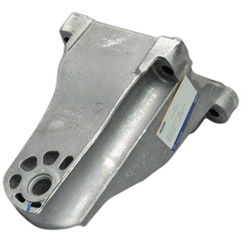 downloaded_images\genuine-ford-1371114-transit-24-duratorq-tdci-engine-support-mount-bracket-1-1jvyUQo3JJLDhhRGYWiiyn2a-vGqUJs6Q_9d44f652-0e1b-4ab1-a19d-9c7d1053b159.jpg
