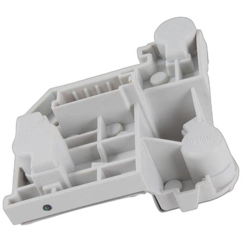 downloaded_images\genuine-ford-1477722-mondeo-rear-ns-light-bulb-holder-1-1fV8LCW9YgEbfmD1mmnJdDFfXK3U-WCJI.jpg
