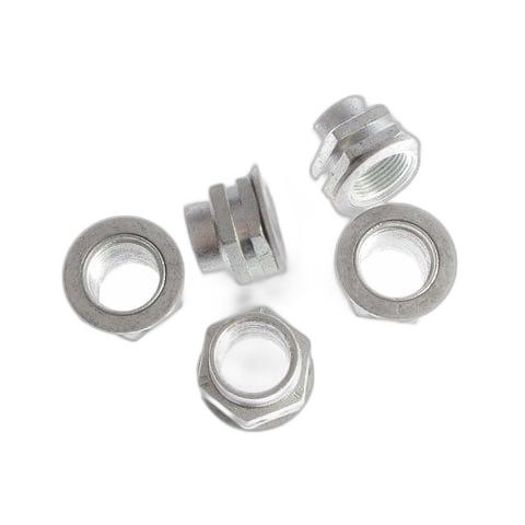 downloaded_images\genuine-ford-1541824-front-wheel-hub-bearing-retainer-1-1IdFerU0SW5zAlmNVRA991cF2cDSwdVUw.jpg