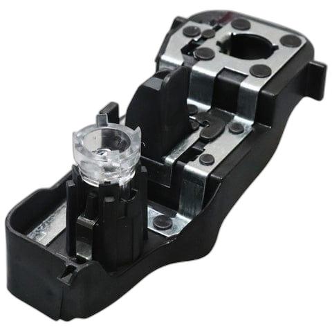 downloaded_images\genuine-ford-1703790-c-max-rear-ns-inner-light-bulb-holder-2014-1-189T9suiNnxiPjPxwKMwFMyGv915_0CQE.jpg