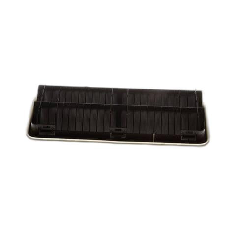 downloaded_images\genuine-ford-1776177-mondeo-estate-mondeo-air-inlet-grille-1-1oQH63xll81Rfc3kHjqaWqRjigORCeY7S_08e4d5c3-59b6-4116-b362-f2232d8b2d01.jpg