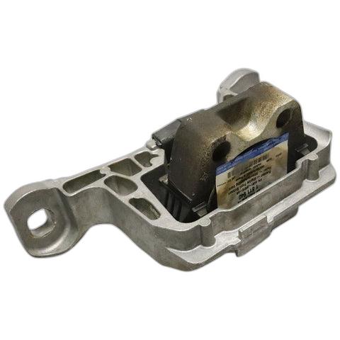 downloaded_images\genuine-ford-1811940-engine-front-support-bracket-1-1ggxcCOFZB-DwkG6wfglZ6Zn-xW6Hee_b_b88c8282-5697-44d7-b3eb-d4bbb9124d35.jpg