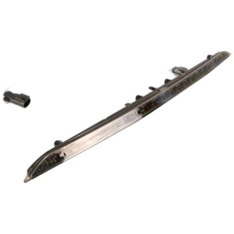 downloaded_images\genuine-ford-2023065-edge-rear-high-mounted-brake-light-012016-spoiler-mounted-1-1D23LeykL7YaRKikRPimfBZEjDjGGkk9T.jpg