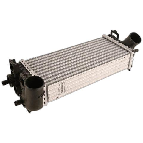 downloaded_images\genuine-ford-2026747-c-max-focus-connect-10-ecoboost-intercooler-13042015-1-1SSWSo6UdJpQ53WhYegLmSbbd_u_JzcJ8_ac1c76bc-e2d1-42a2-a992-8dce13d3417a.jpg