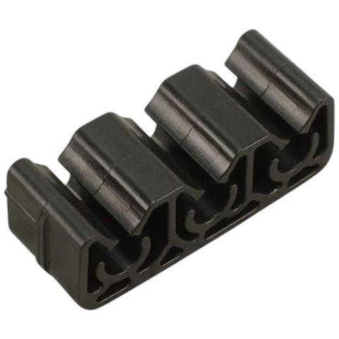 downloaded_images\genuine-ford-2112622-fiesta-front-brake-pipe-retaining-clip-2017-1-1xh_1B54rMN3Anfghla_Z8L7BfN8e169m.jpg