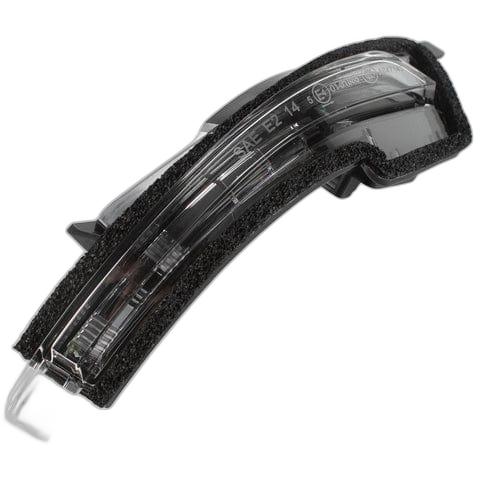 downloaded_images\genuine-ford-5283554-lamp-1-1wpyyDFVAaRYuqnpTxmBxZZw-2Q5mwLMs.jpg