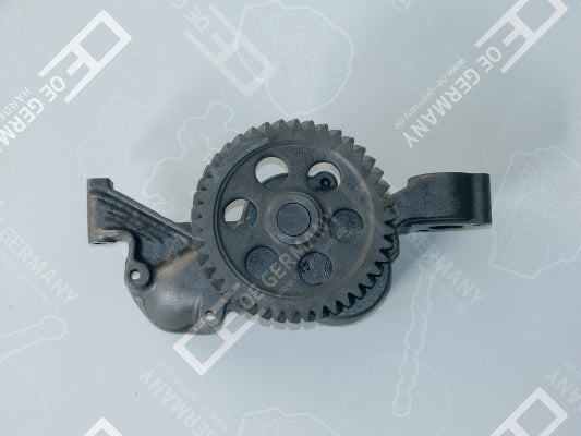 OE GERMANY 011800501000 Oil Pump