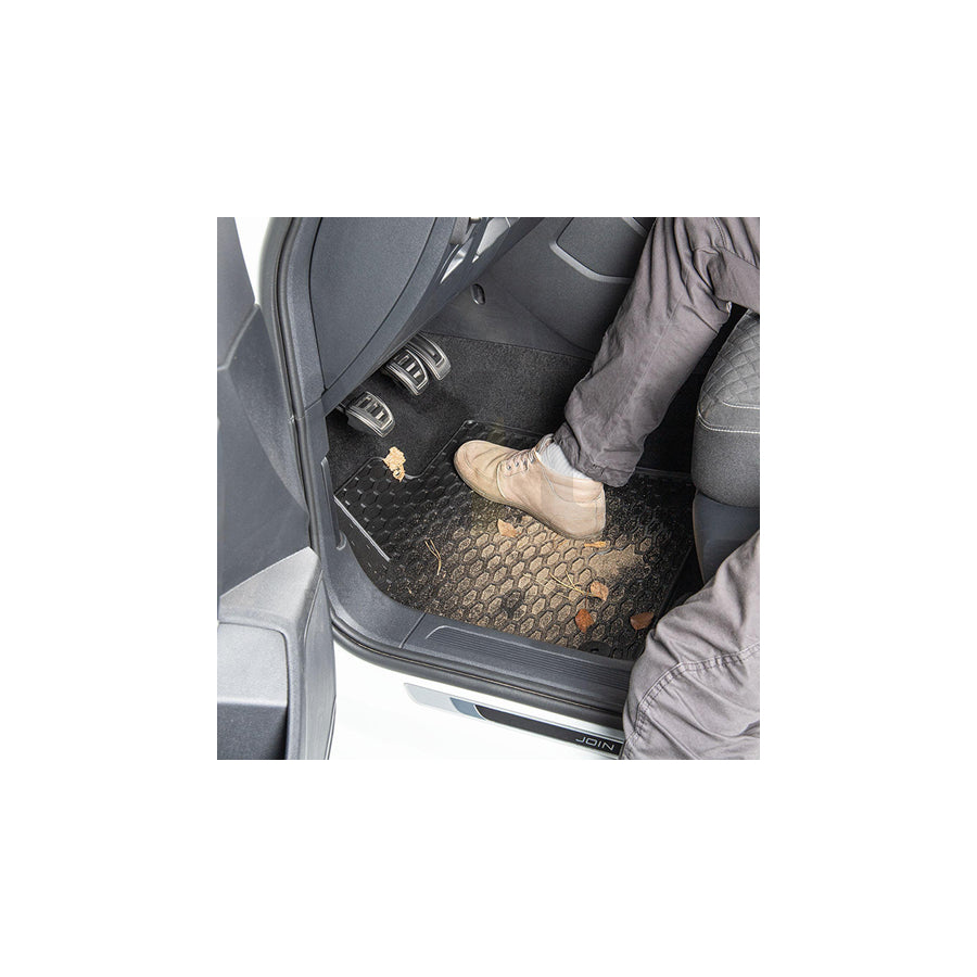 HEYNER PREMIUM OEM 737650 Floor mat set Elastomer, Quantity: 4, Black