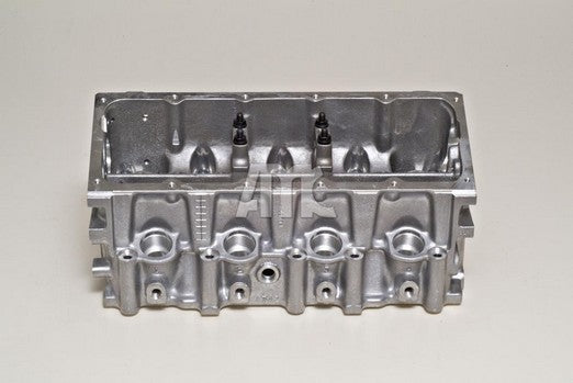 AMC AMC908382 Cylinder Head