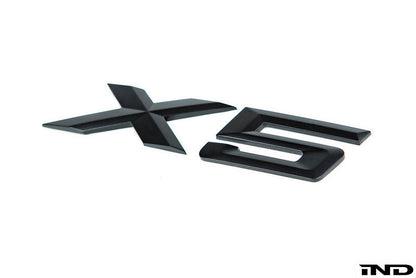 IND E70 X5 Painted Trunk Emblem