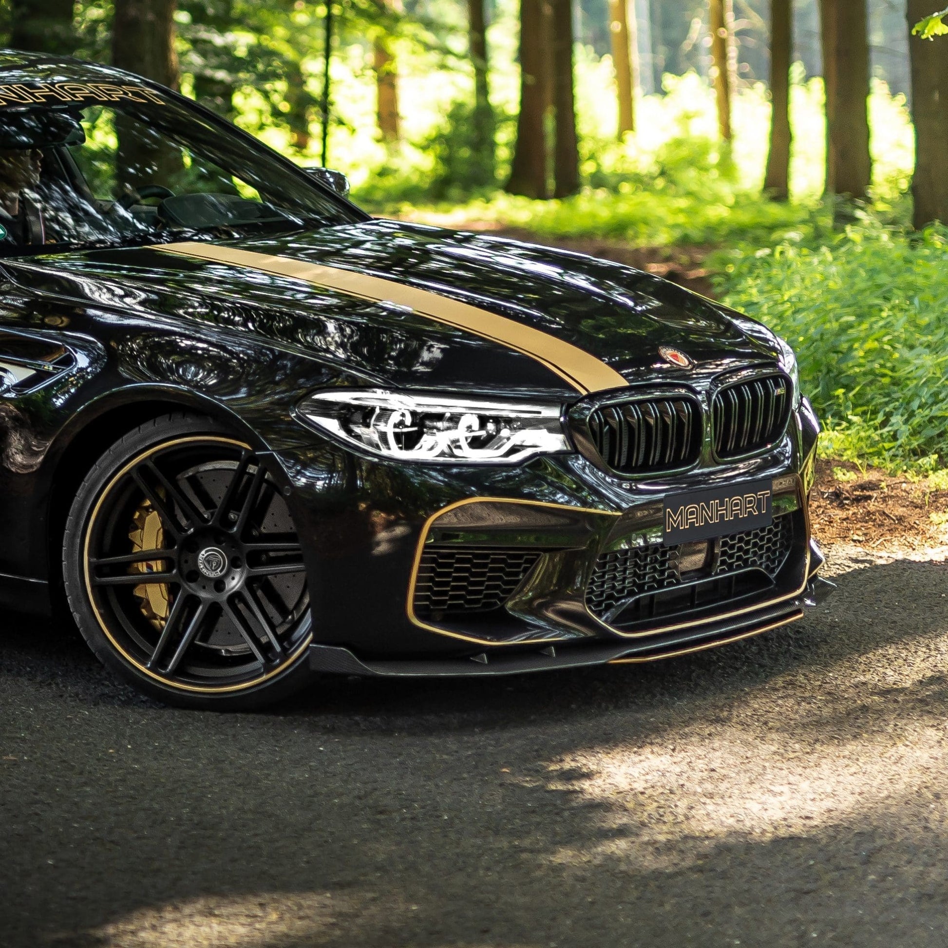 MANHART MH2F9011100 CARBON FRONT SPOILER FOR BMW F90 M5 (COMPETITION)
