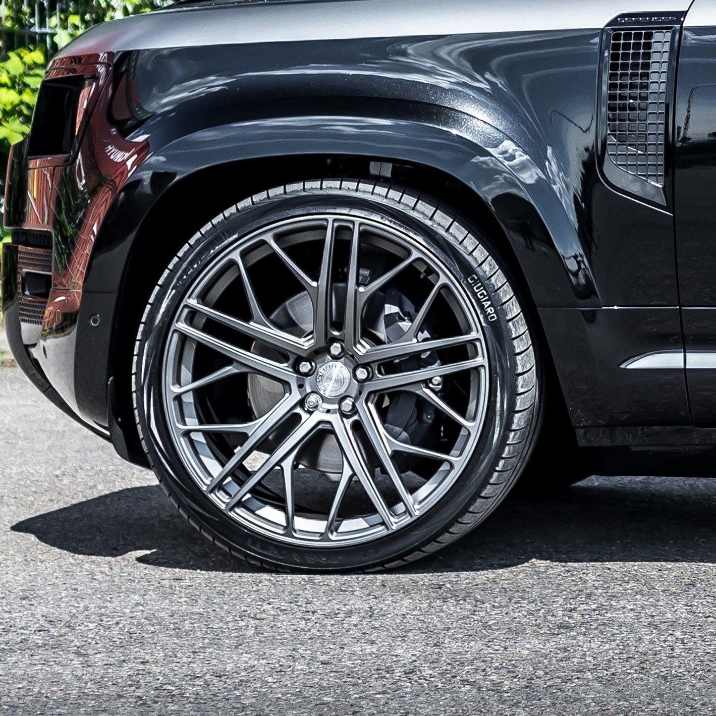 MANHART MHRDEFFL22105 FORGED LINE RIM SET FOR LAND ROVER DEFENDER - LIGHT GREY