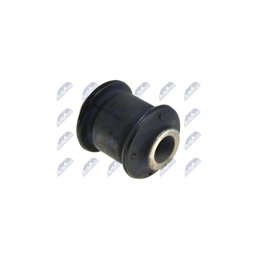 NTY ZtpTy088B Control Arm / Trailing Arm Bush