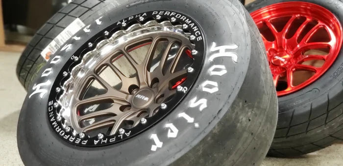 AMS ALP.07.11.0201-2 REAR WHEELS W / RIM SCREWS AND HOOSIER SLICKS NISSAN R35 GT-R (PAIR, 17X10", 2-PIECE)