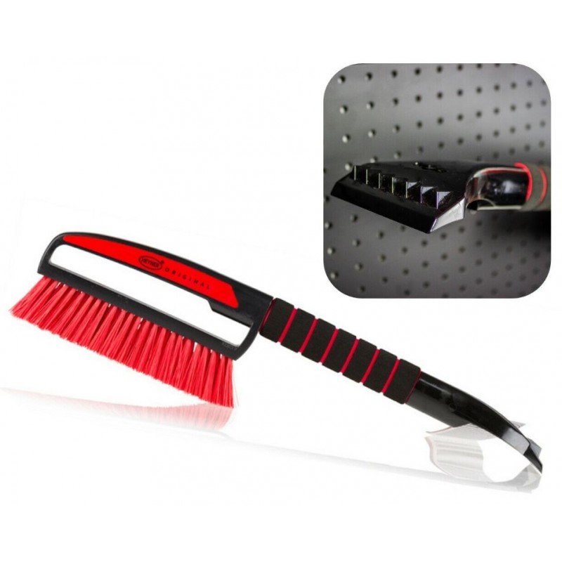 Heyner H995100 Premium Snow Scraper With Brush