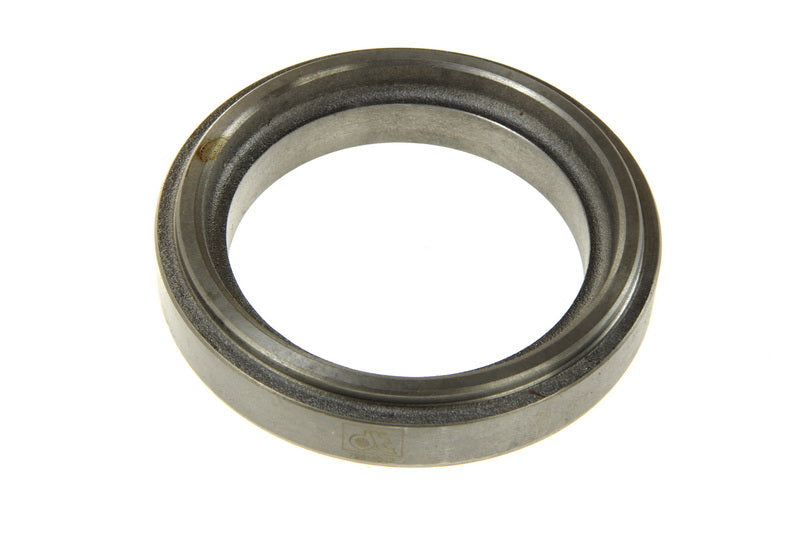 DT A/C 1.17058 Wheel Hub Ring