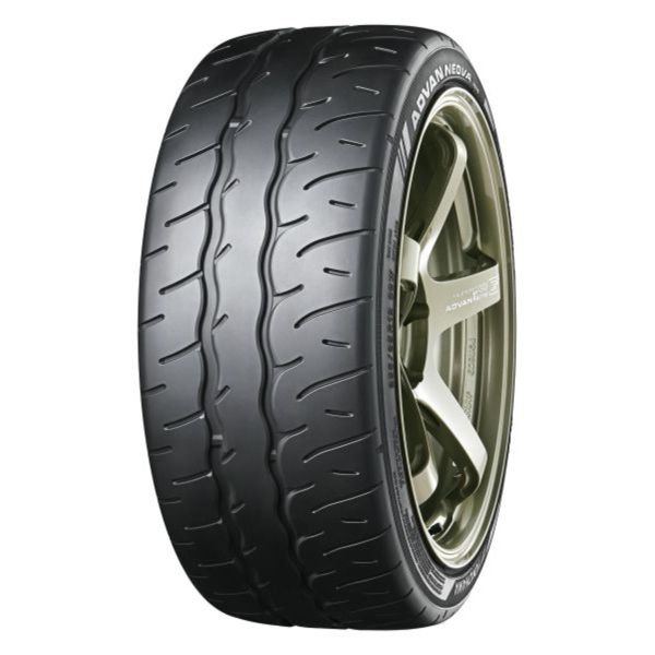 YOKOHAMA 28535R20LOYO104WAD09 Summer Pkw Tyreda74.0 Db