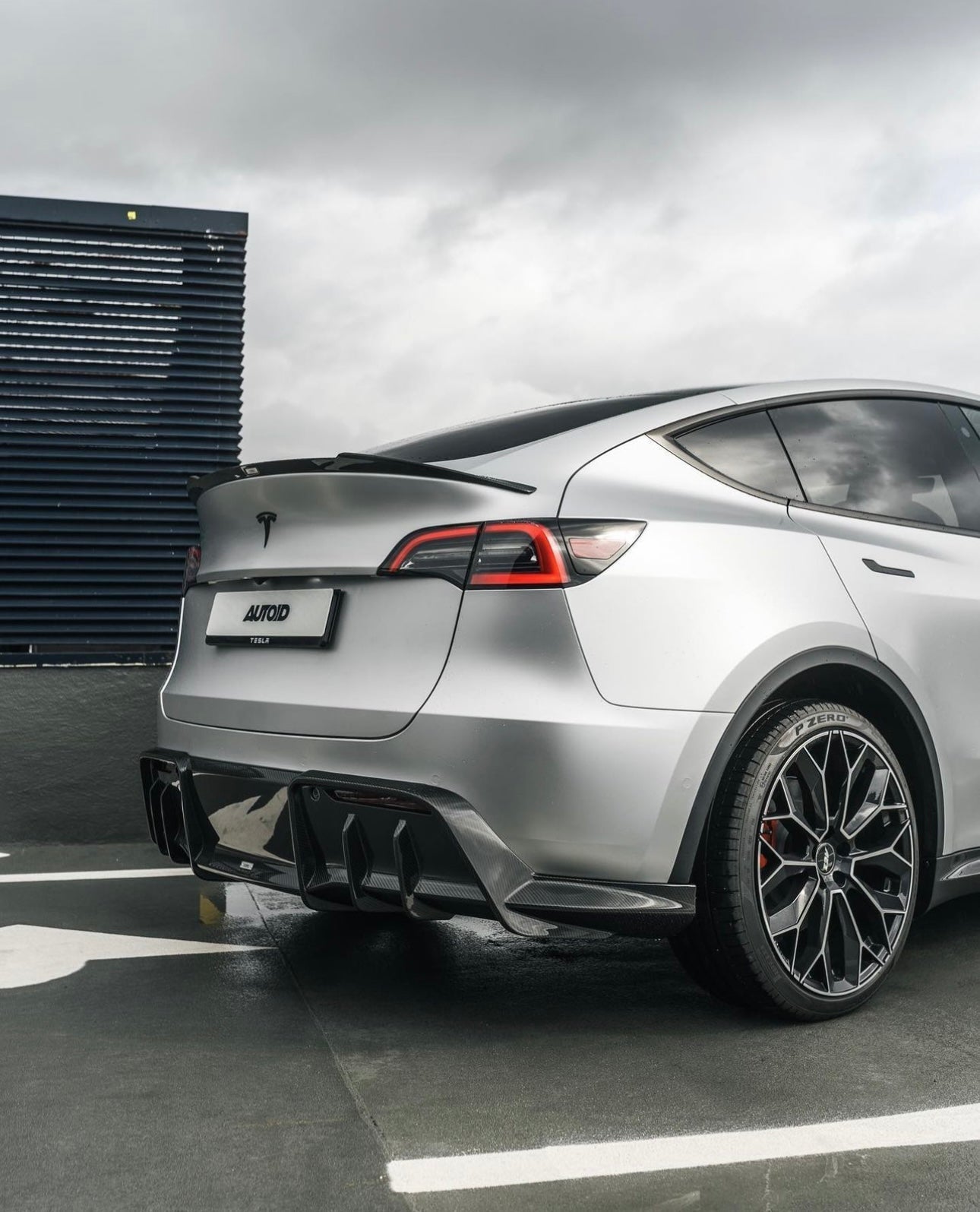 Adro A15A20-1301 Tesla Model Y Pre-Preg Carbon Fibre Rear Diffuser (2020+)