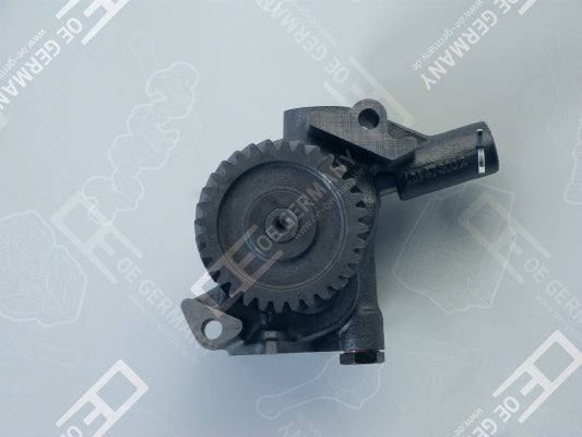 OE GERMANY 041800413001 Oil Pump