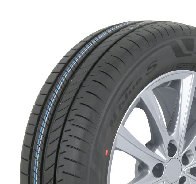 NEXEN 16565R15LONE81TNBS Summer Pkw Tyrecb70.0 Db