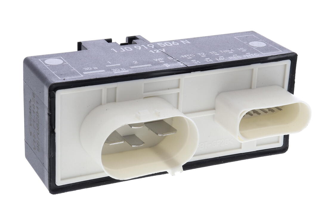 VEMO V15-71-1026 Relay, Radiator Fan Run-On | ML Performance Car Parts