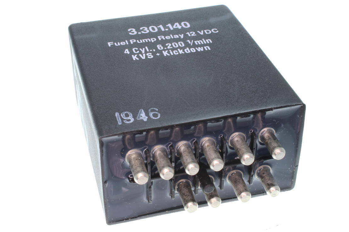 VEMO V30-71-0025 Relay, Fuel Pump | ML Performance Car Parts