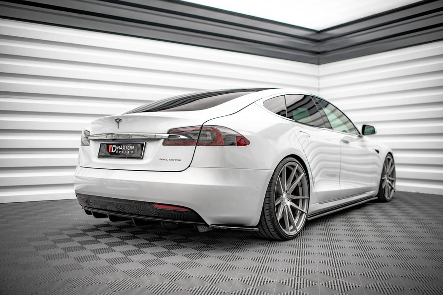 Maxton Design Tesla Model S (Facelift) Rear Valance