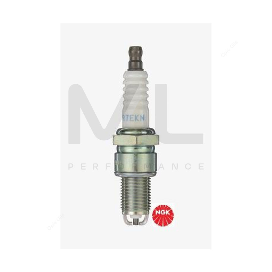 NGK BPR7EKN (7738) - Standard Spark Plug / Sparkplug | ML Car Parts UK | ML Performance